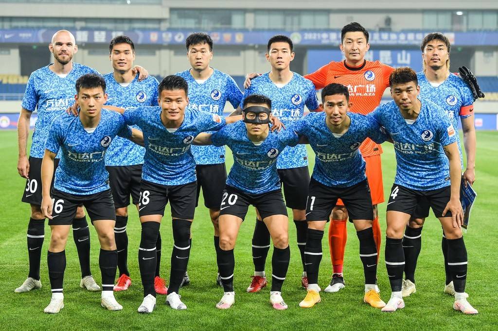奥运骑手、世界前十云集！国际二星级马术赛在蓉开赛